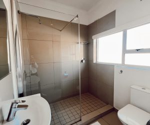 Modern Coco Room 10 Bath